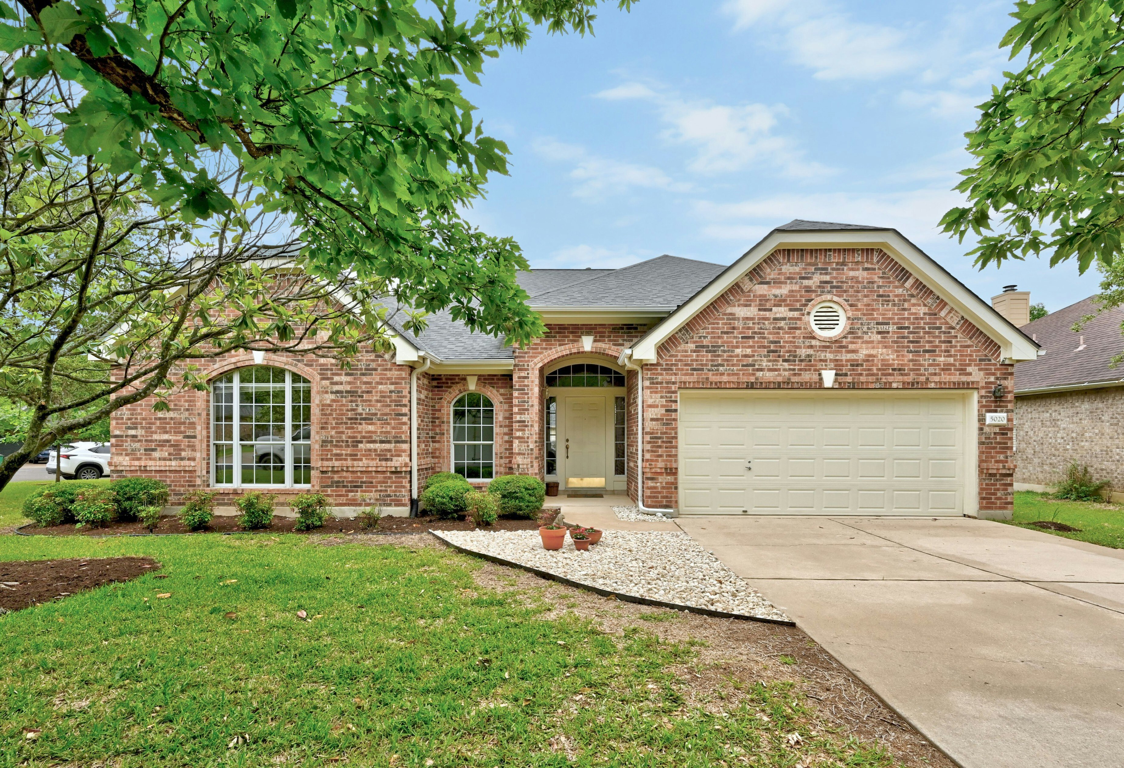 5020 Crystal Water Drive, Austin, TX 78735, Presented by Sherri